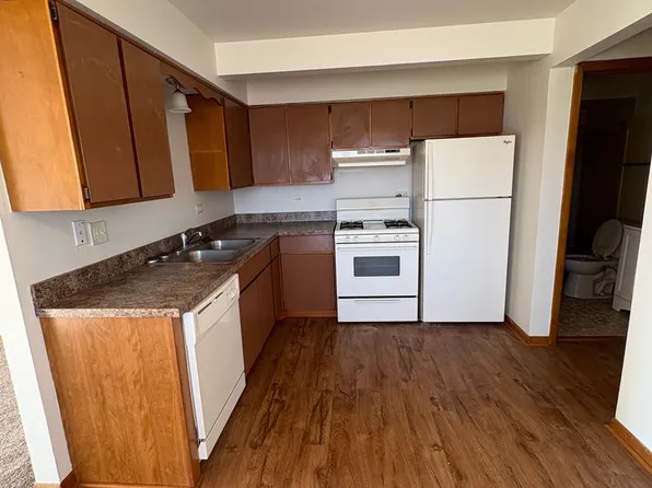 521 KW JTP, 521 Kungs Way APT 3N, Joliet, IL 60435