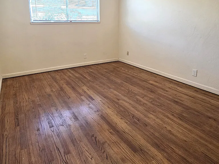 1714 Saint Charles St #B — Photo 9