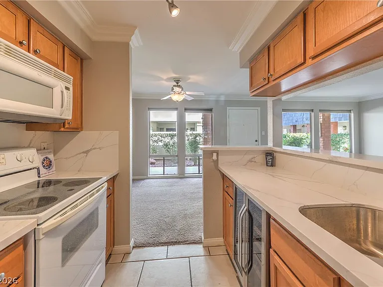714 Oakmont Ave #1101 — Photo 12