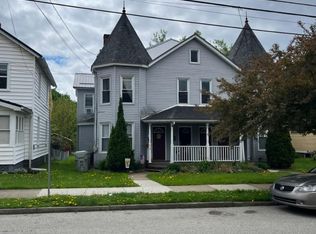 374 Pine St #1/2, Meadville, PA 16335