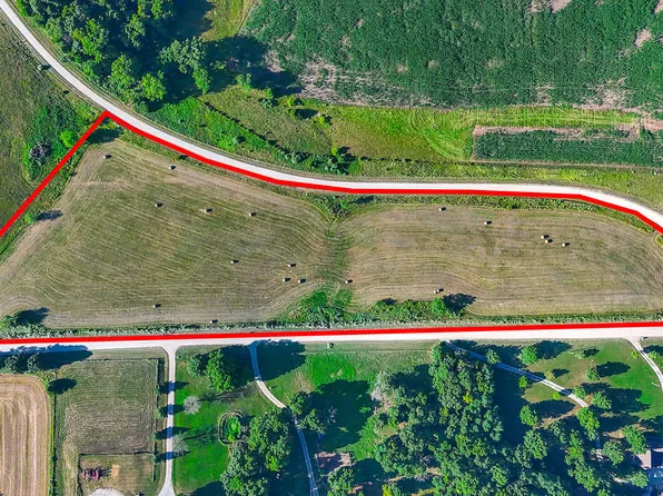 2546 County Road 1265, Huntsville, MO 65259