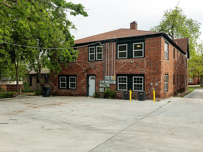 420 NW 26th St #2 — Photo 21