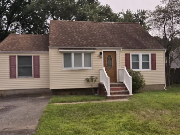 20 Borghaus Rd, Helmetta, NJ 08828