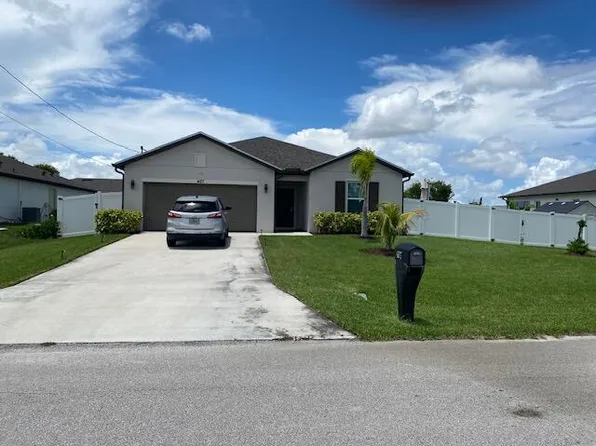 467 SW Jeanne Ave, Pt Saint Lucie, FL