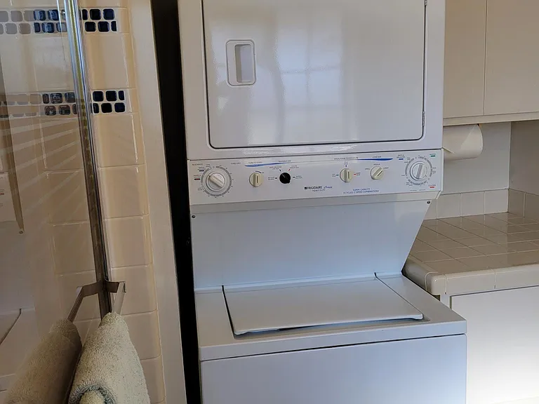 4964 Myrtle Dr — Photo 17