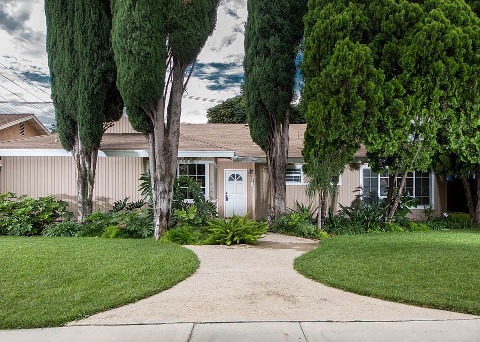 1st image of 16606 Nordhoff St