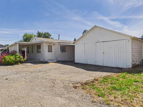 825 Healdsburg Ave, Healdsburg, CA 95448