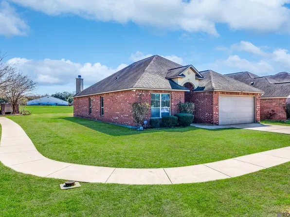 201 Vermont Dr, Carencro, LA 70520