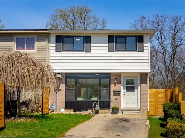 669 Parkview Cres, Cambridge, ON N3H 5A1