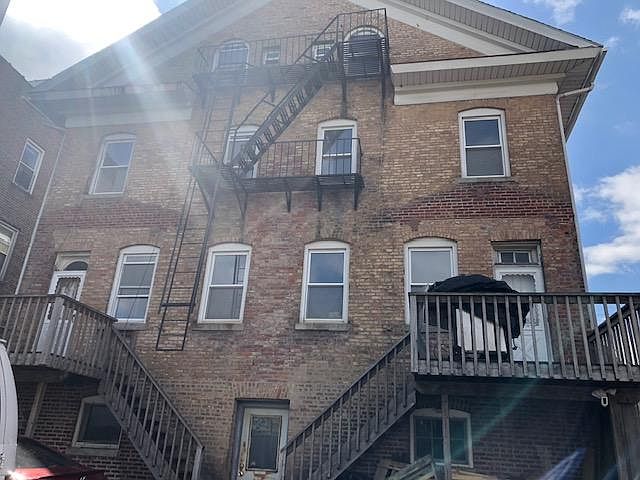 1st image of 84 Chatterton Ave