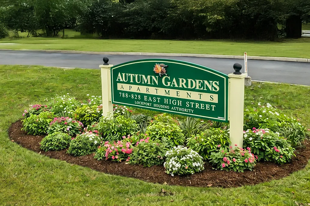 Autumn Gardens — Photo 2