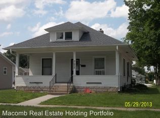 722 W Calhoun St, Macomb, IL 61455