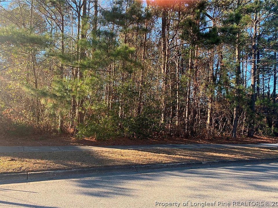 2nd image of Willow Oak Dr
