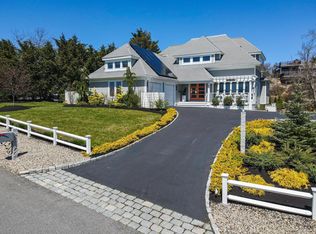19 Blueberry Ave, Provincetown, MA 02657