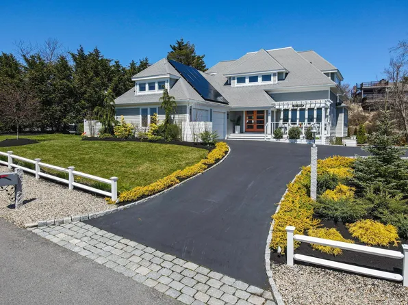19 Blueberry Avenue, Provincetown, MA 02657