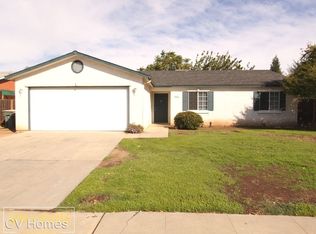 922 Recreation Ave, Sanger, CA 93657