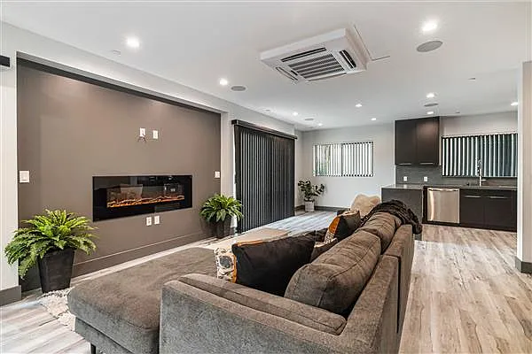 4930 Laurel Canyon Blvd #201 — Photo 6