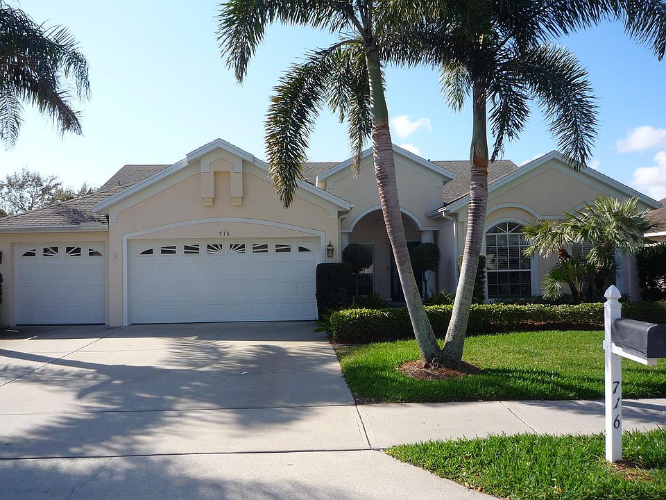 1st image of 716 Autumn Glen Dr