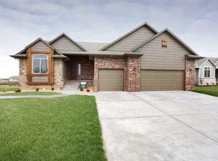 813 Ledgestone St, Andover, KS 67002