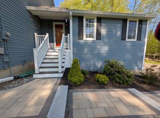 19 Muirfield Dr #1, Stratham, NH 03885