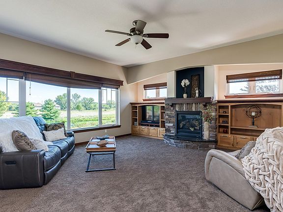 5th image of 4608 Eastwood Ct