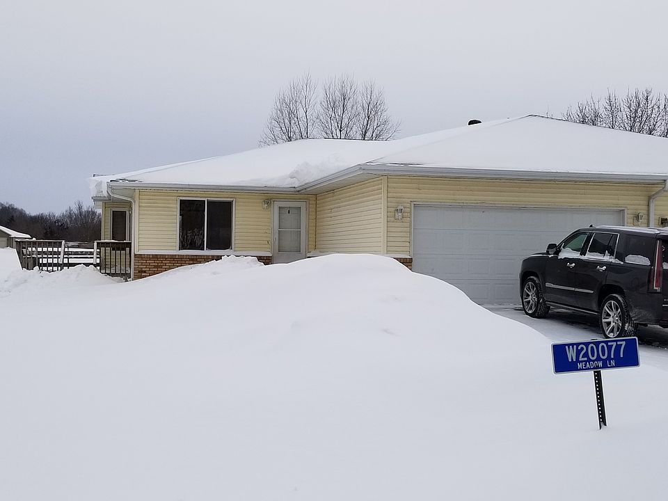 1st image of W20077 Meadow Ln #2