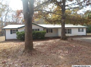 432 Joy Dr, Scottsboro, AL 35768