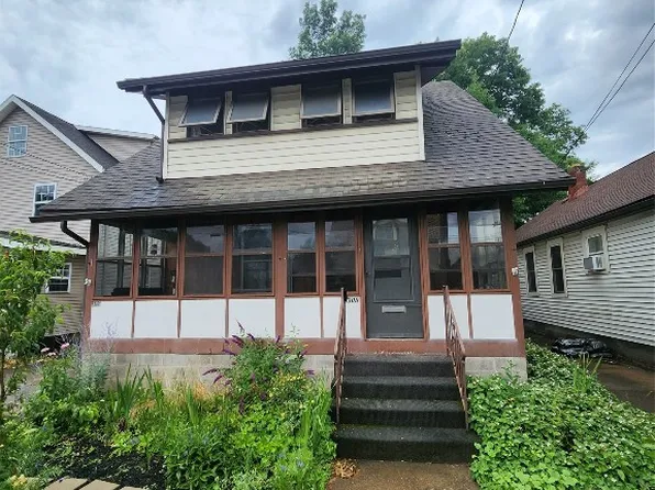 3306 Old French Rd, Erie, PA 16504