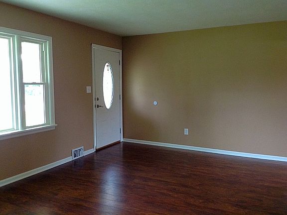 5th image of 5814 Dellrose Dr