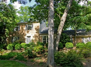 5829 Bent Twig Rd, Mc Lean, VA 22101