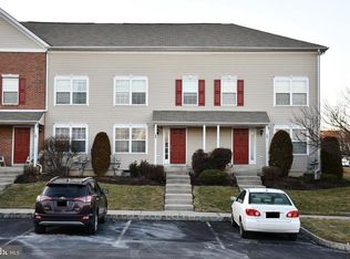 108 Goldfinch Ct #244, Warrington, PA 18976