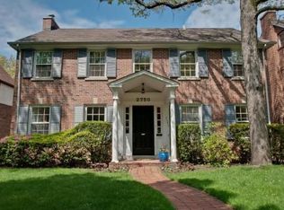 2750 Ridge Ave, Evanston, IL 60201