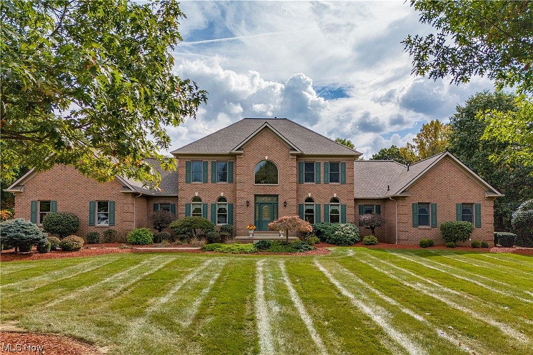 1570 Johns Rd, New Franklin, OH 44216 Zillow