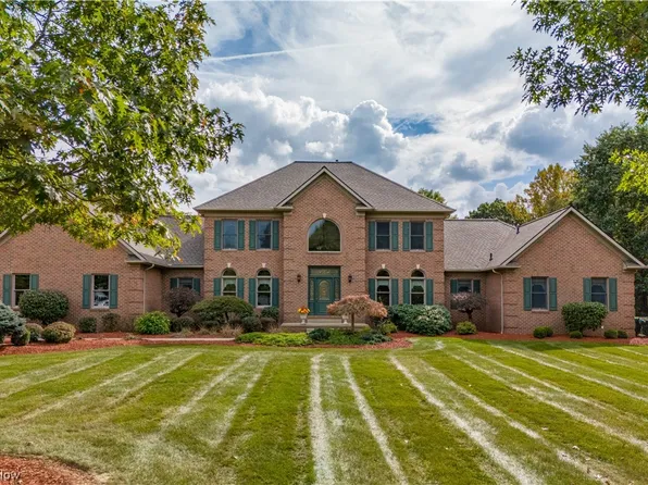 1570 Johns Rd, Clinton, OH 44216