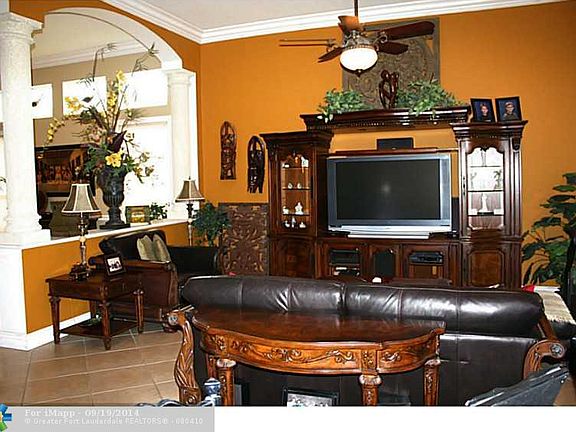 4th image of 5808 NW 54th Cir