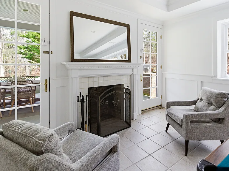 143 Northside Dr — Photo 39