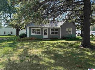 1903 Monroe St, Beatrice, NE 68310