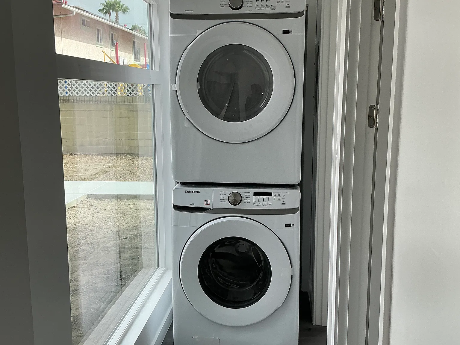 2 bed, 750 sqft, $2,995 — Photo 4