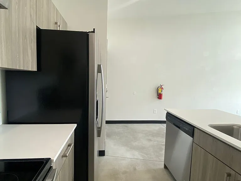 Wall Street Apartments — Photo 6