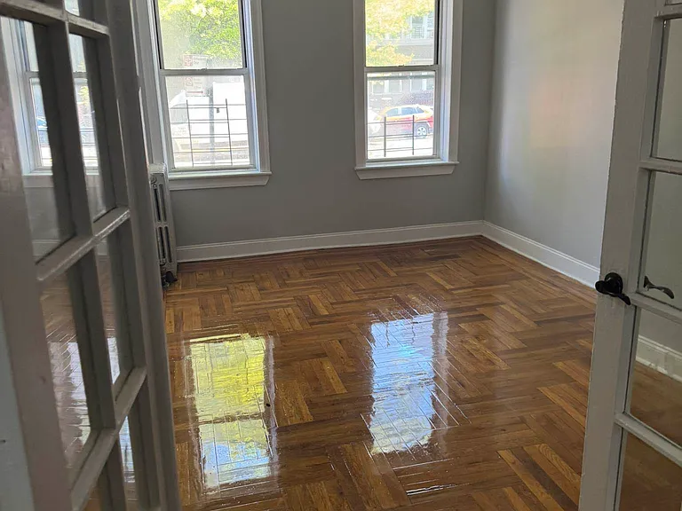 34-46 88th St #2G — Photo 3