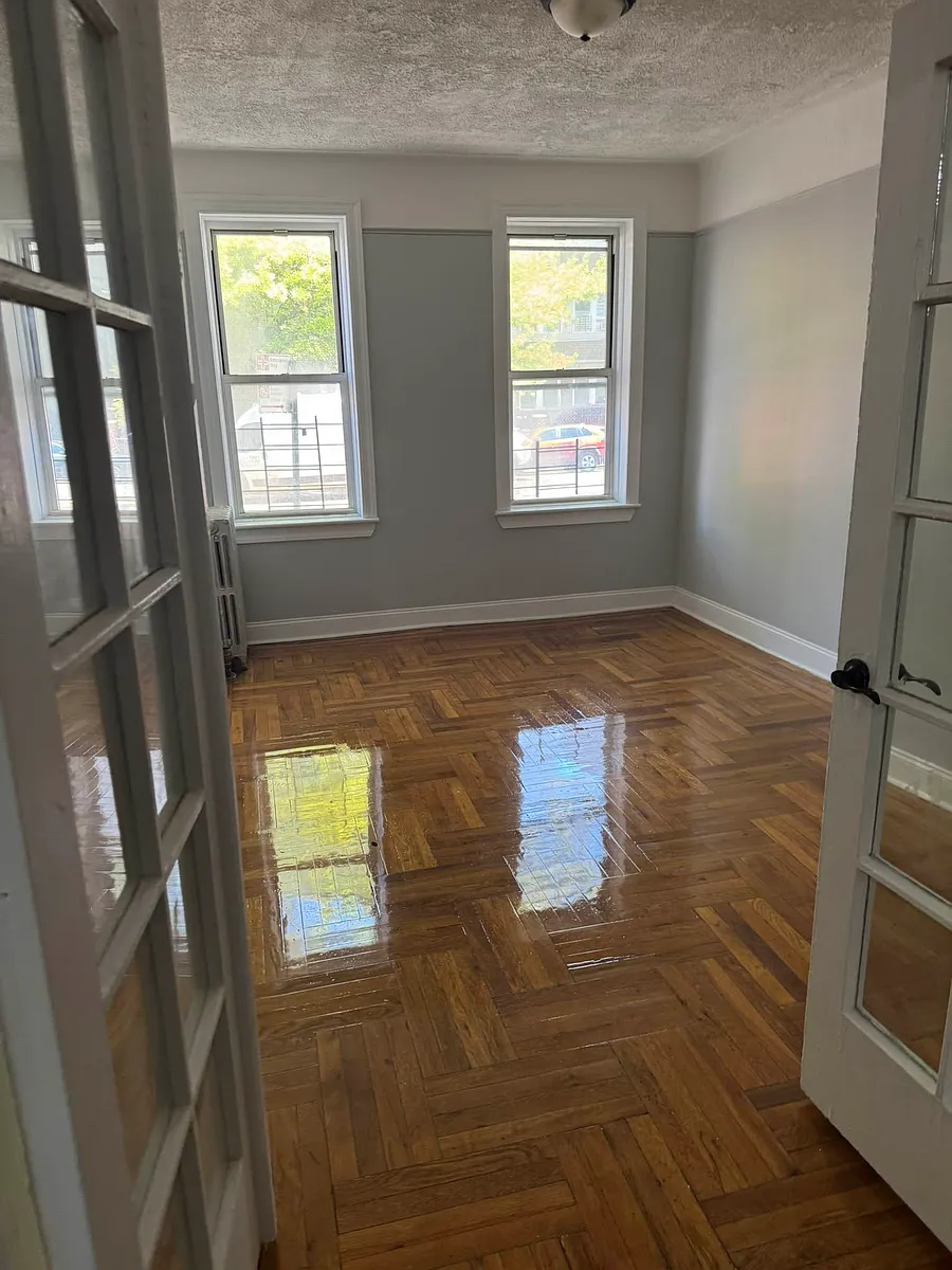 Building Photo - 1833 Ocean Ave #1G
