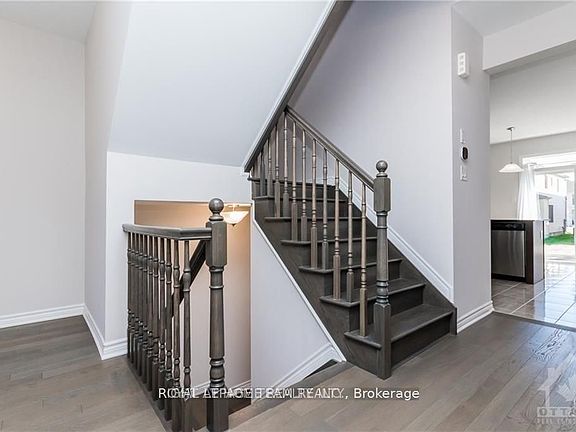 5th image of 109 Falabella St