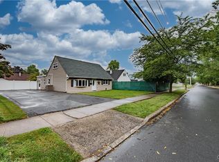 1310 Pennsylvania Ave, Bethlehem, PA 18018