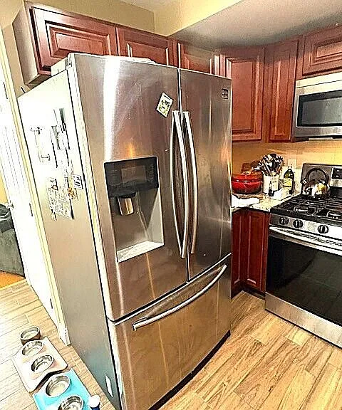 298 Wickenden St #4 — Photo 4