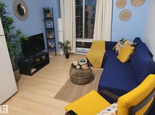 10024 Jasper Ave NW #1704, Edmonton, AB T5J1R9