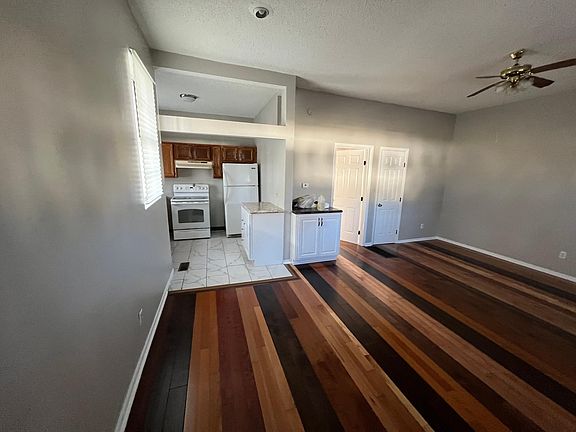 2nd image of 5828 Highland Ave #2