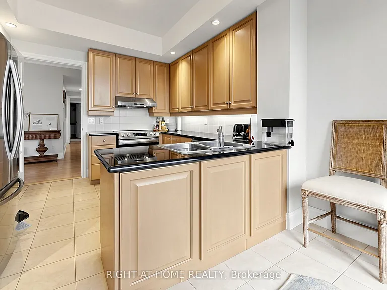 123 Eglinton Ave E #Penthouse 4 — Photo 21