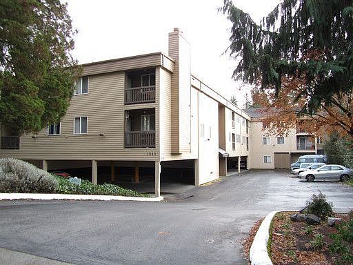 1st image of 1549 NE 177th St APT 304