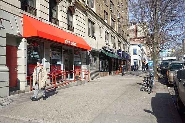 Rented by MD NYC Management LLC | media 42