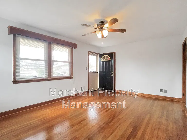 14 Garren Dr — Photo 7